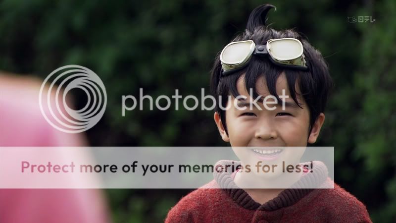 http://i371.photobucket.com/albums/oo152/dunamez/MDL articles/belo.jpg